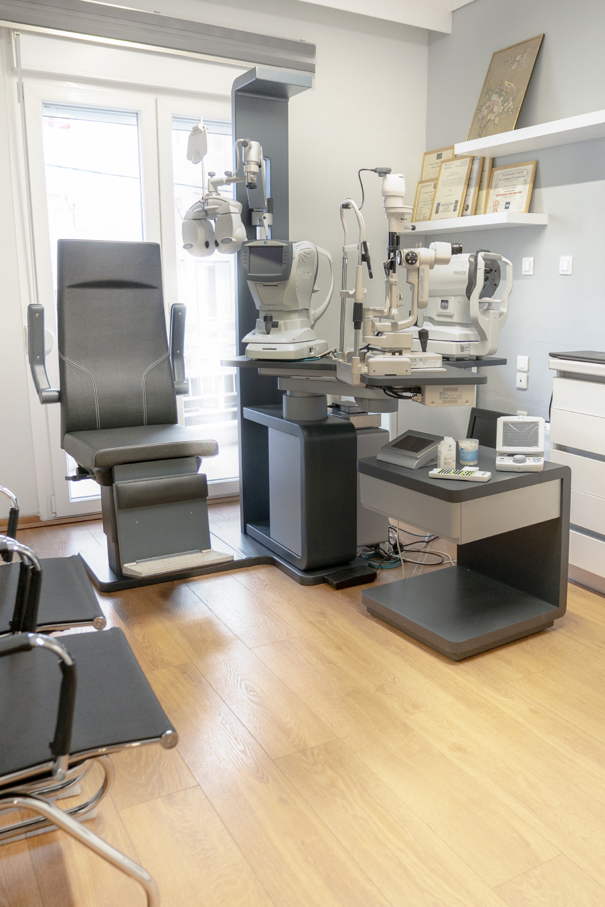 https://eyeservices.gr/wp-content/uploads/2025/04/eyes-services-4.jpg
